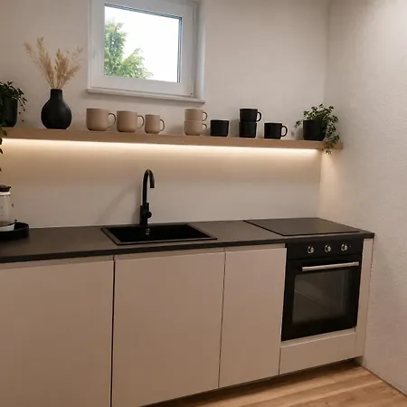 Bakirs Village - Vollmöbliert Im Schönen Taunus Apartment